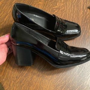 Kenneth Cole Reaction patent leather loafers